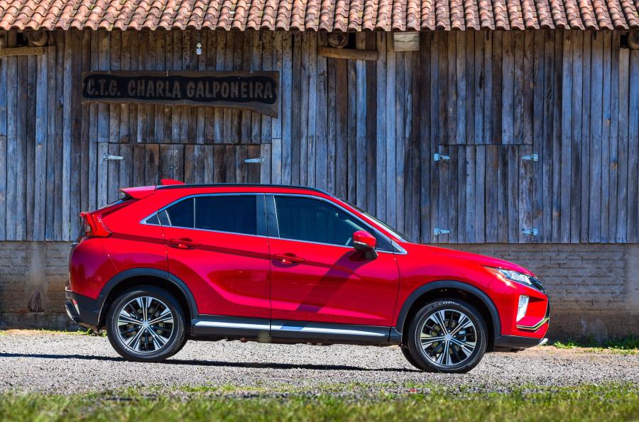  Mitsubishi Eclipse Cross HPE-S 2018 года  (LA) (фото 12 из 40)